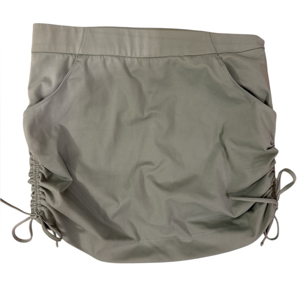 Nicole Miller Skort side ties Med